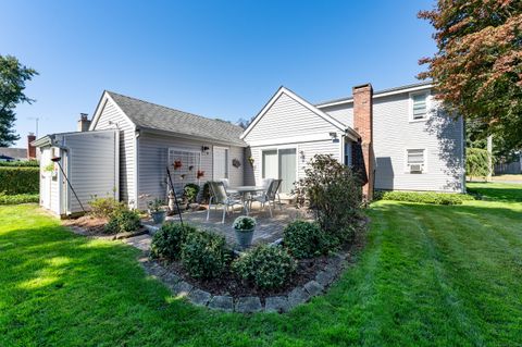 Tiny photo for 36 Old Barn Road S, Stamford, CT 06905 (MLS # 24134807)
