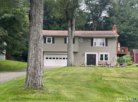 Homes For Sale - 7 Valley Road<br/> Fairfield County, Danbury, CT 06811