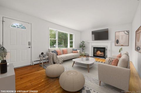 Photo of 412 Main Street, New Canaan, CT 06840 (MLS # 24136457)