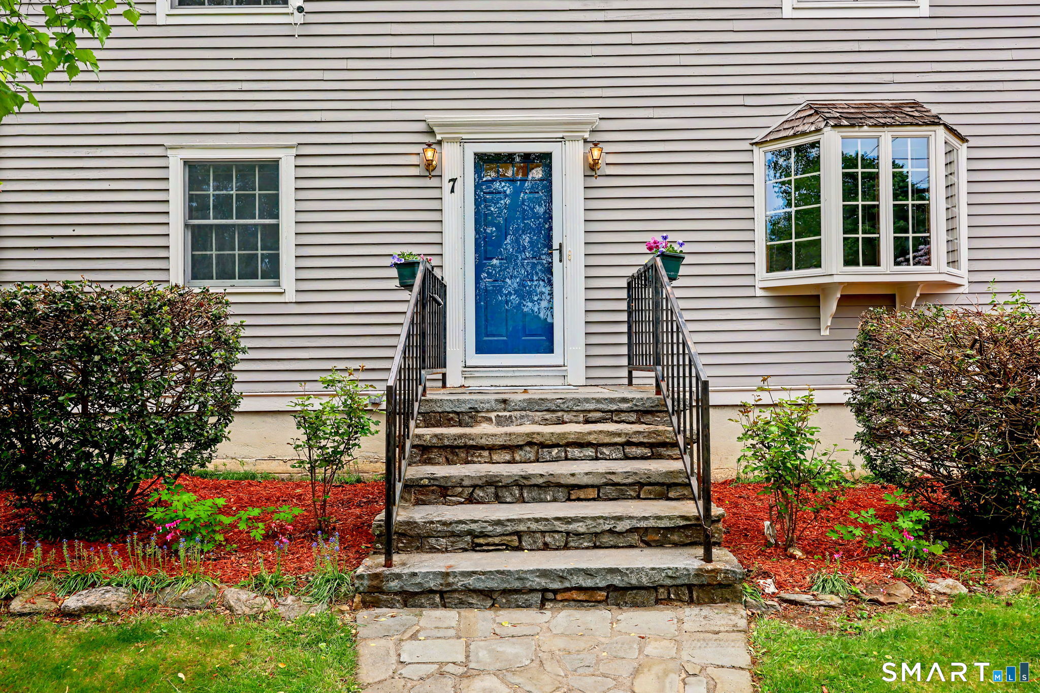 7 Merrill Road