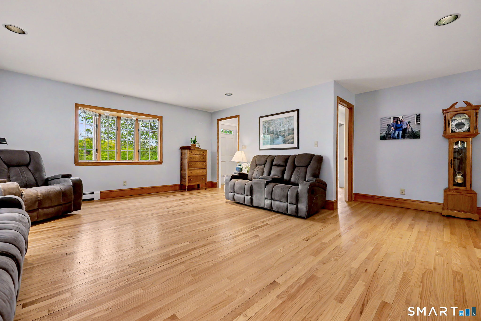 7 Merrill Road