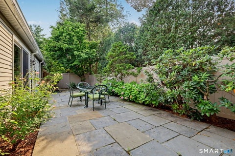 Tiny photo for 7 Bank Street #4, New Canaan, CT 06840 (MLS # 24194686)