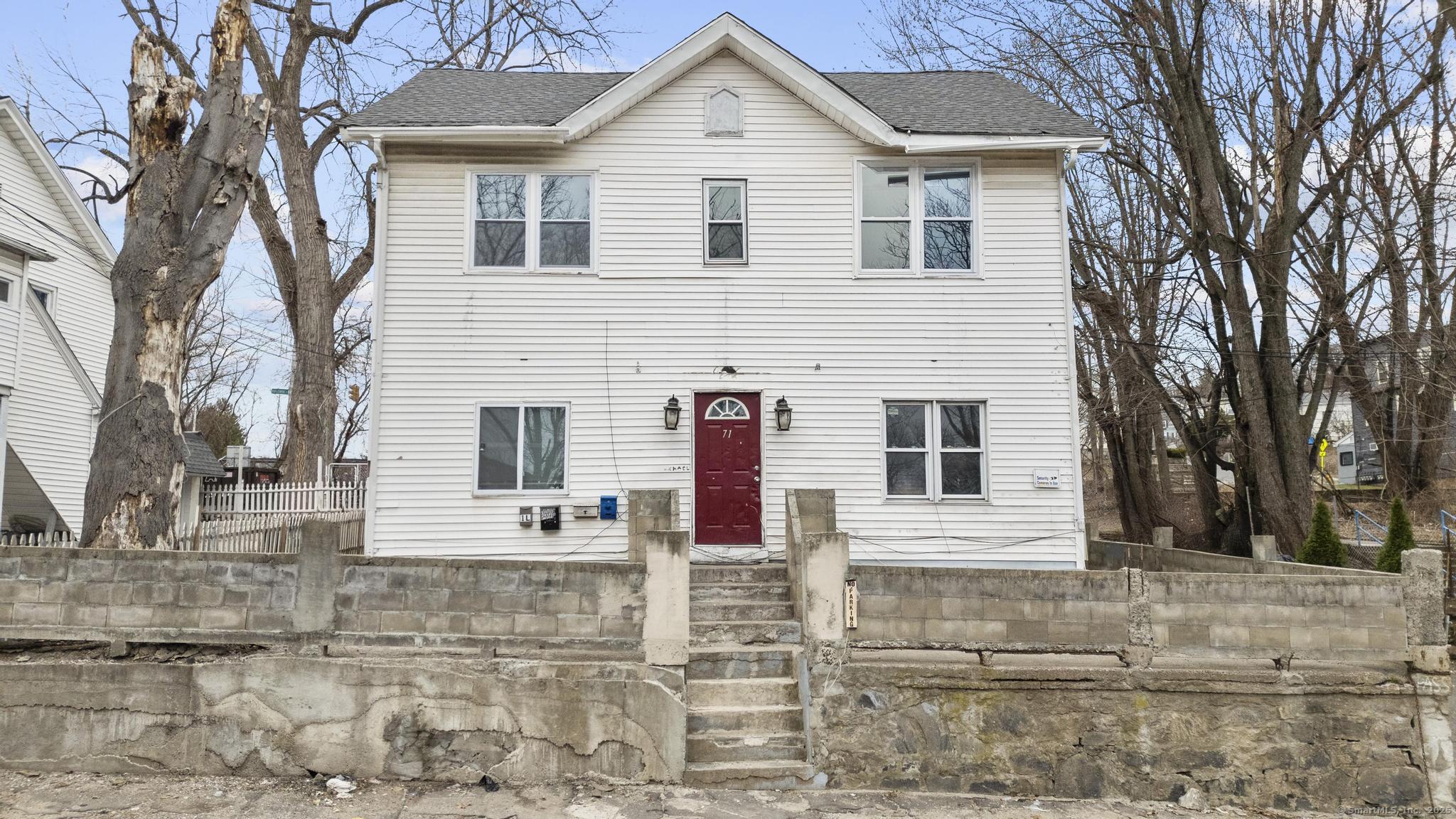 Rental Property at River Street, Waterbury, Connecticut - Bedrooms: 1 
Bathrooms: 1 
Rooms: 5  - $1,150 MO.