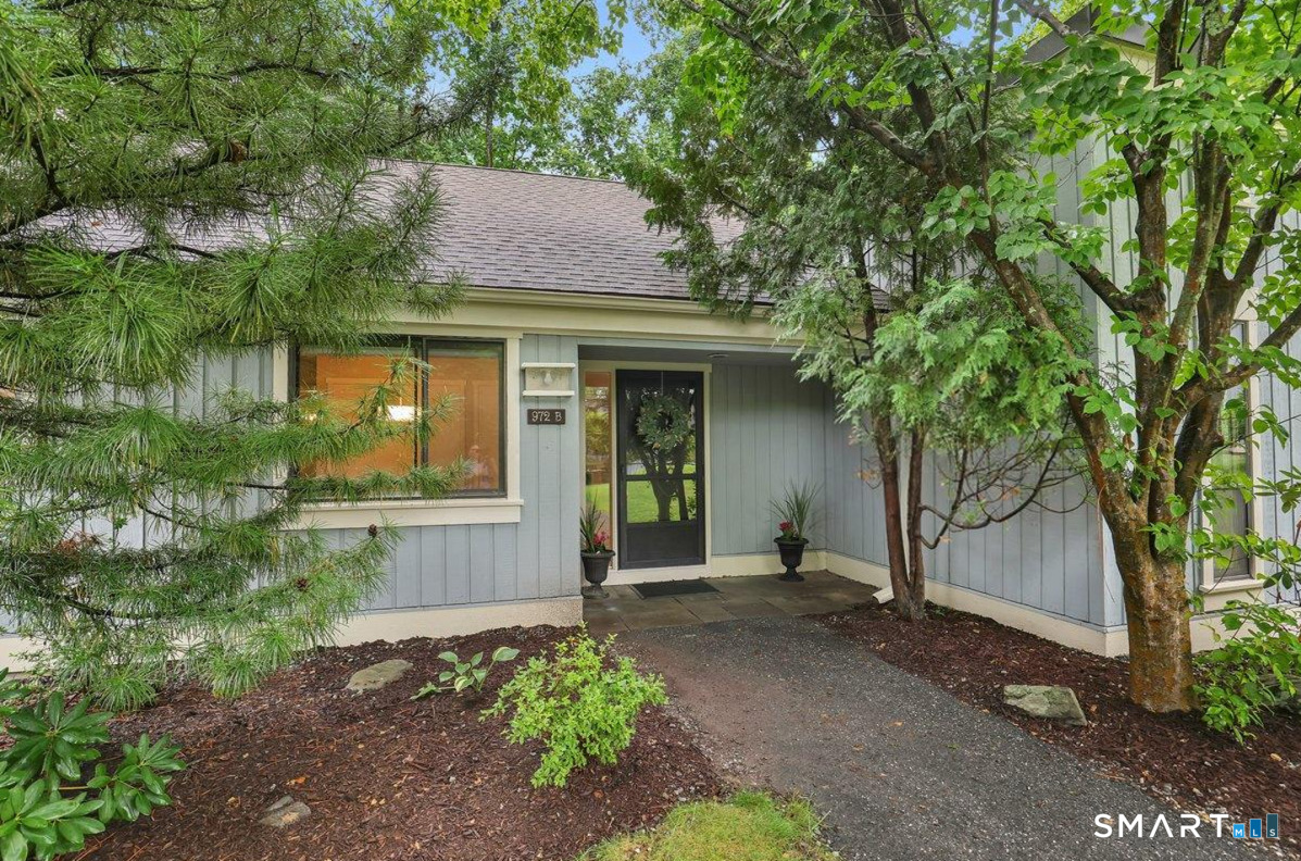 972 Heritage Village B