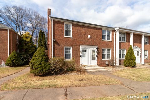 Photo of 28 Garden Drive #K, Manchester, CT 06040 (MLS # 24164656)