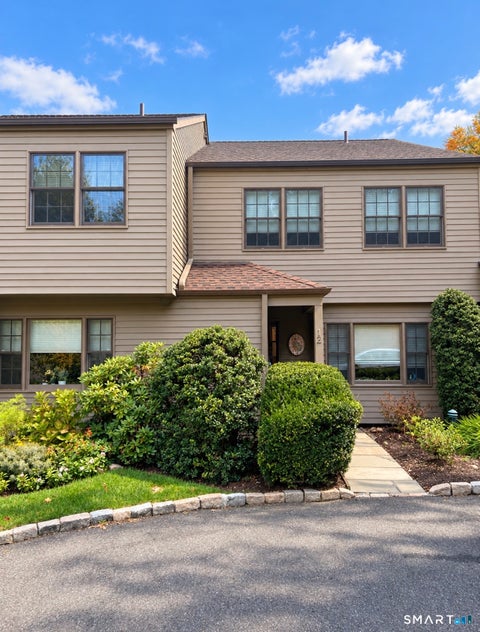 Photo of 12 Lambert Common #12, Wilton, CT 06897 (MLS # 24214507)