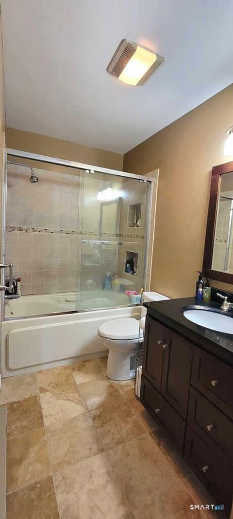 Tiny photo for 10 Taft Pointe #2, Waterbury, CT 06708 (MLS # 24167066)