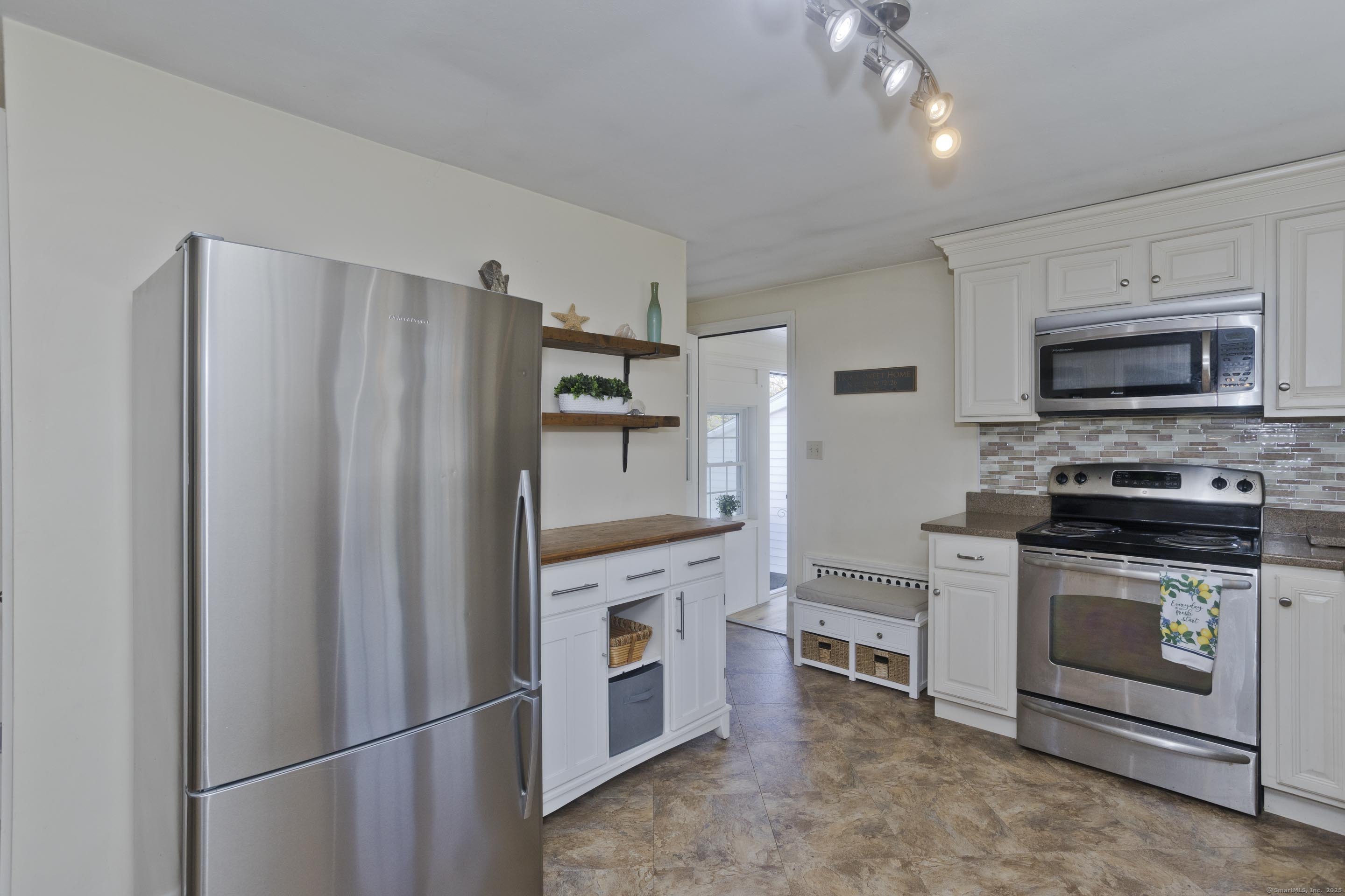 46 Kibbe Drive, Somers, Connecticut image 15