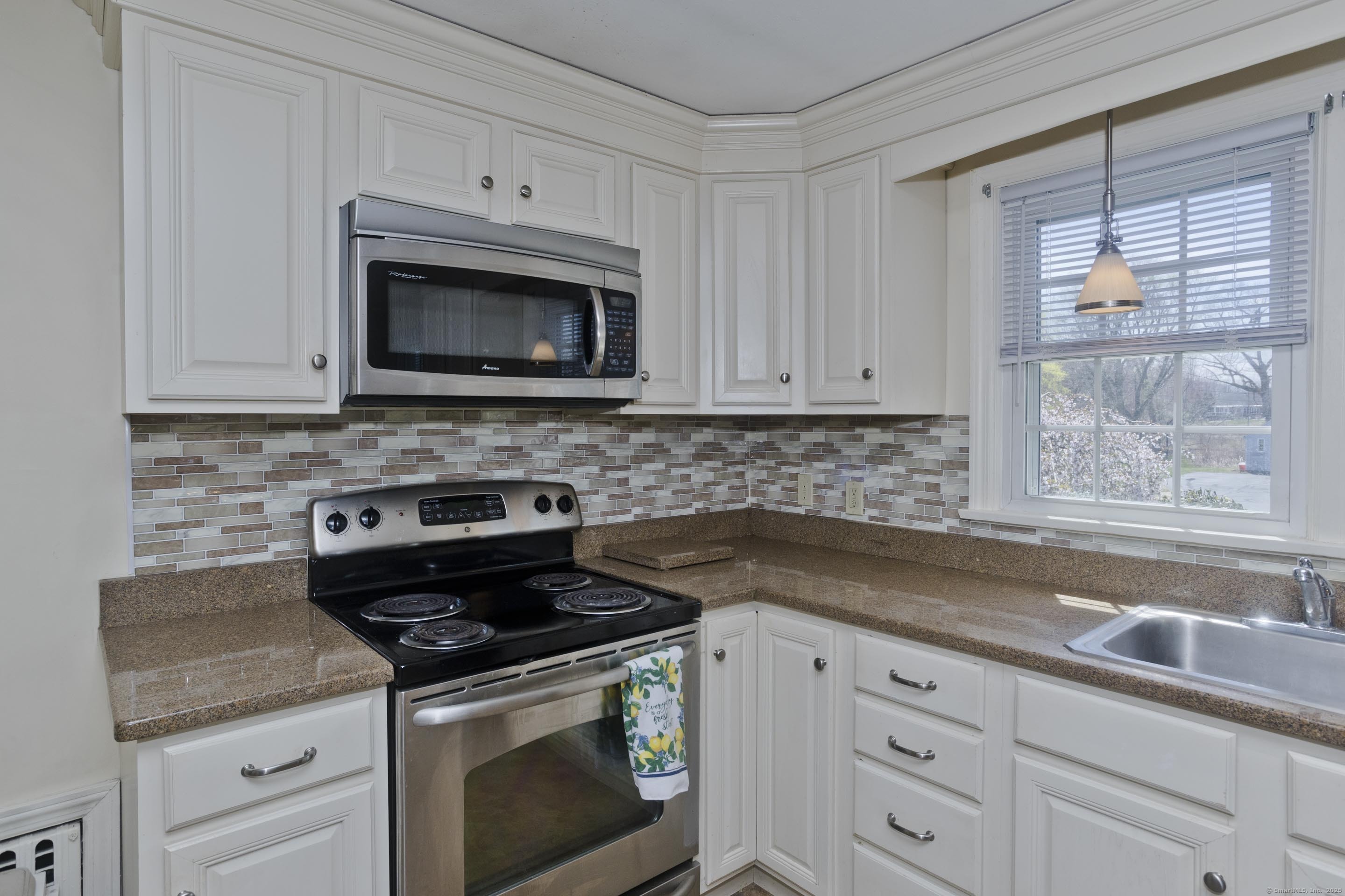 46 Kibbe Drive, Somers, Connecticut image 22