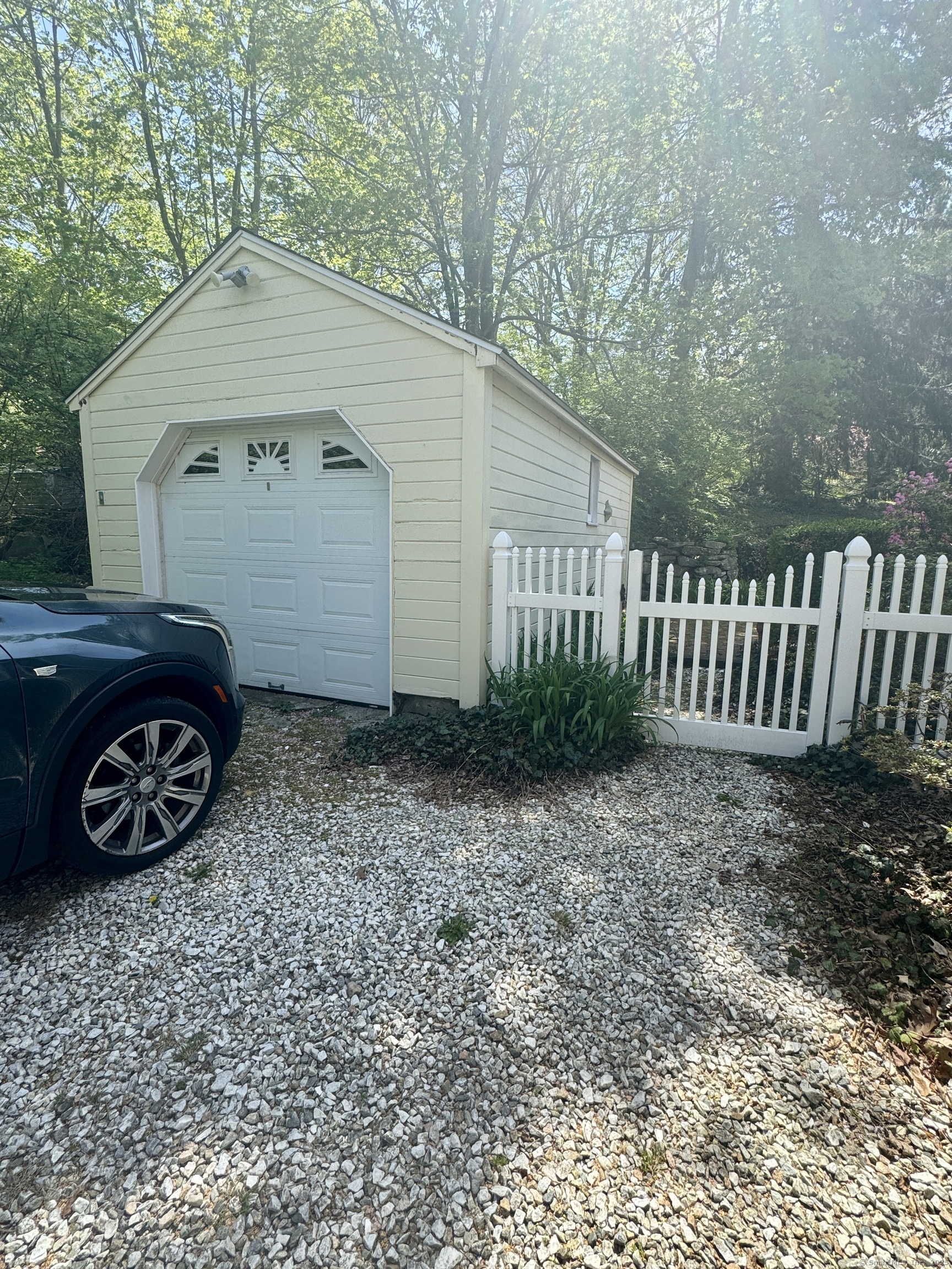 46 Gurley Road, Waterford, Connecticut image 4