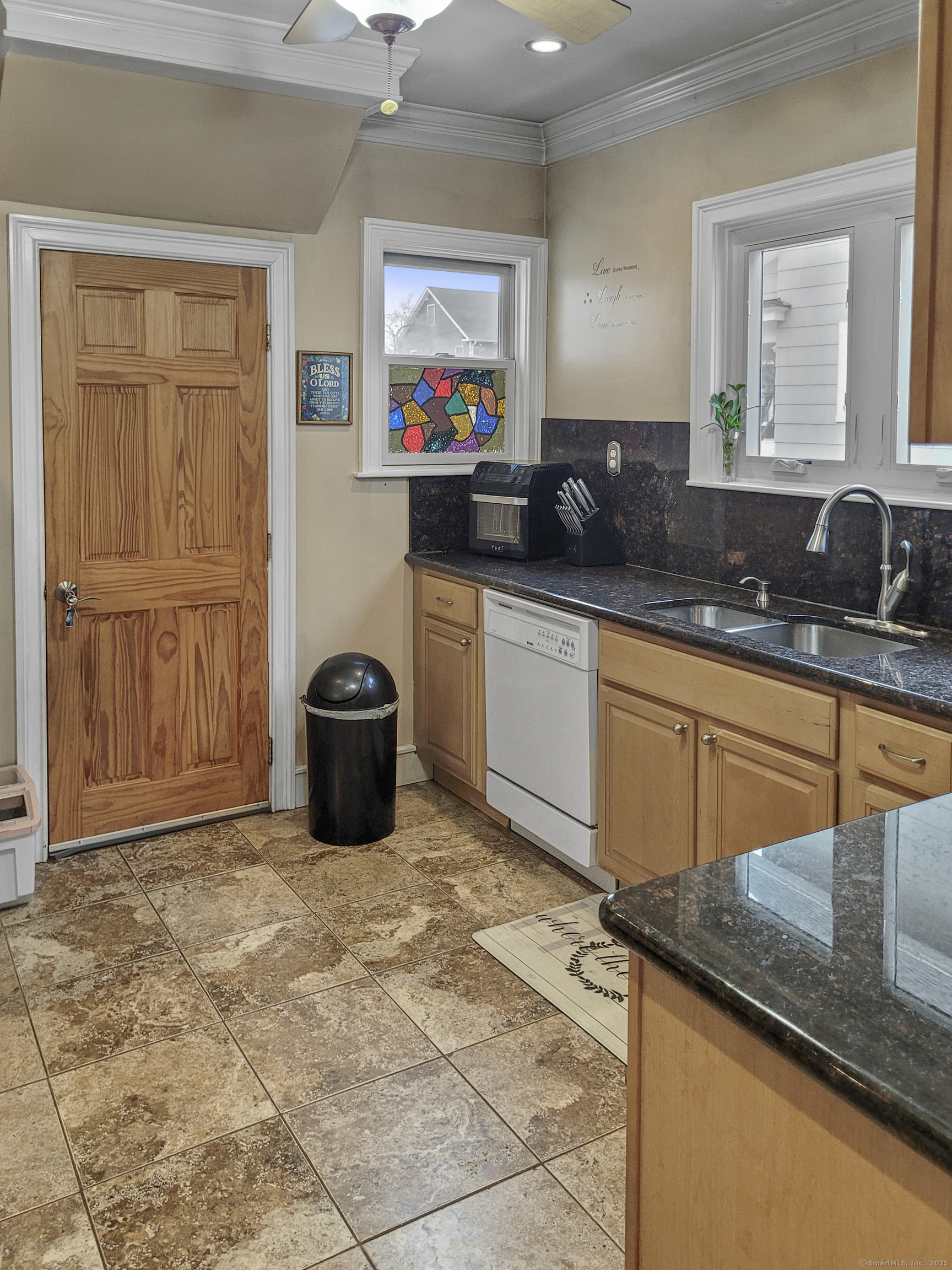 35 Querida Street, Bridgeport, Connecticut image 10