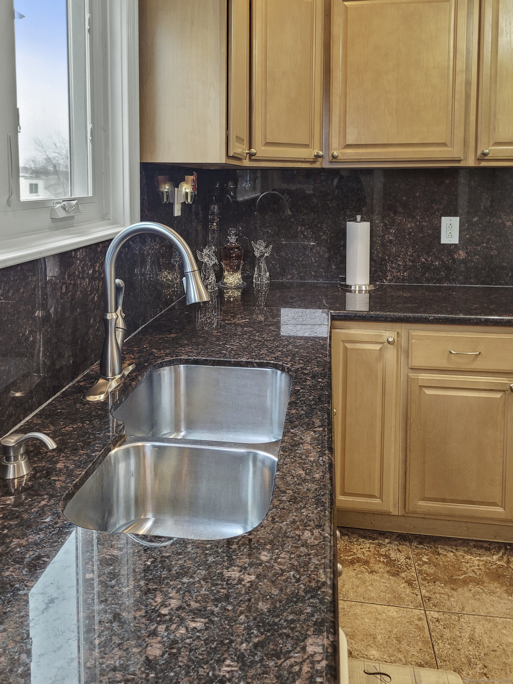 35 Querida Street, Bridgeport, Connecticut image 13
