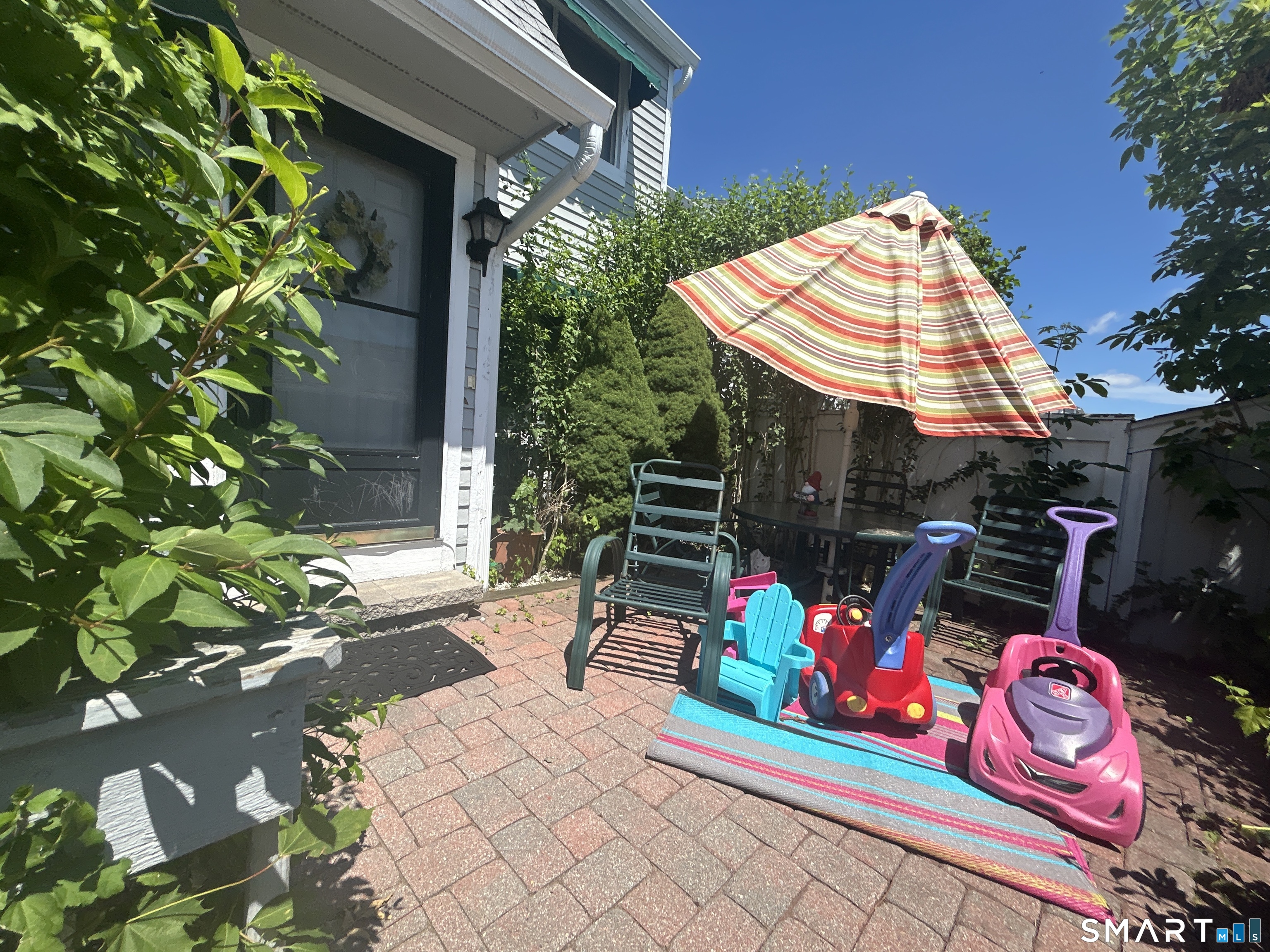 614 Longfellow Drive 614