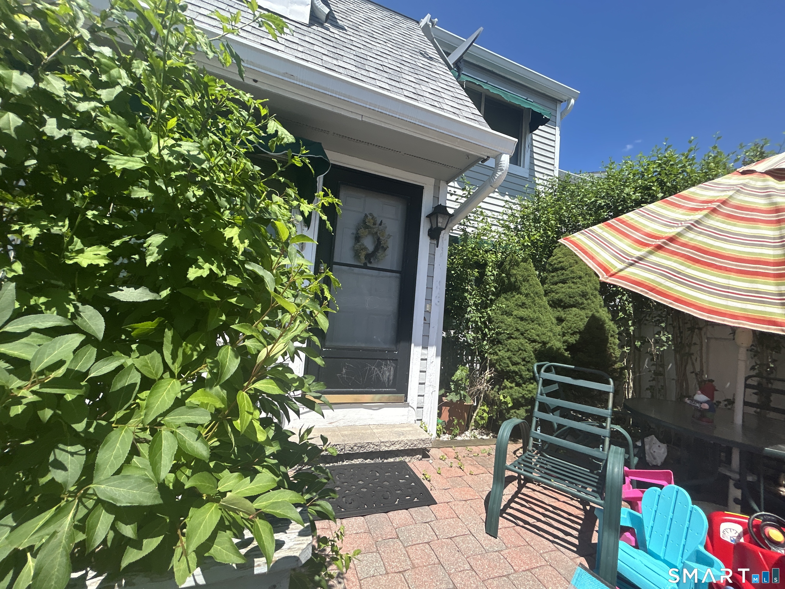 614 Longfellow Drive 614