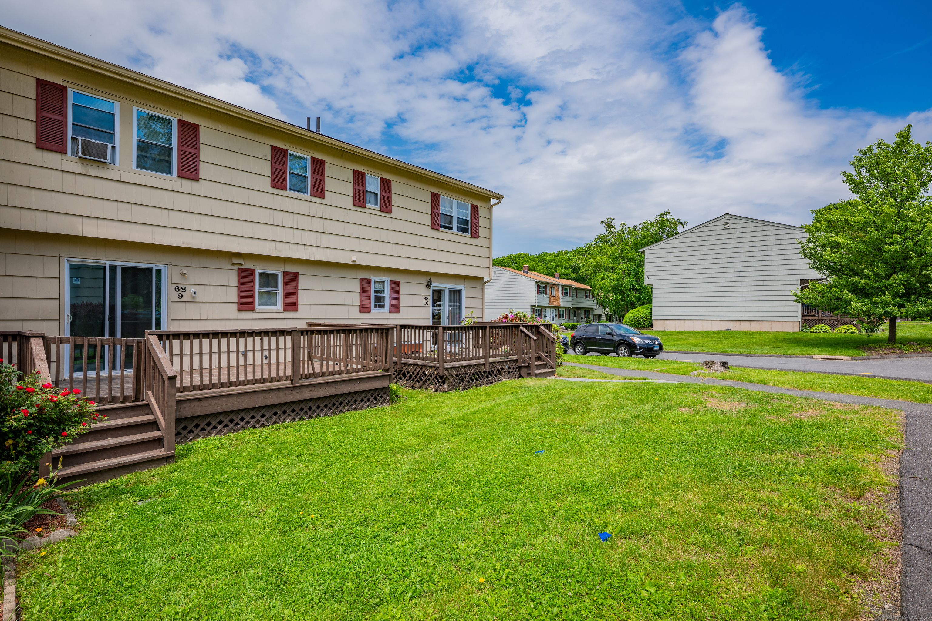 68 Round Tree Drive #9, Naugatuck, Connecticut image 18