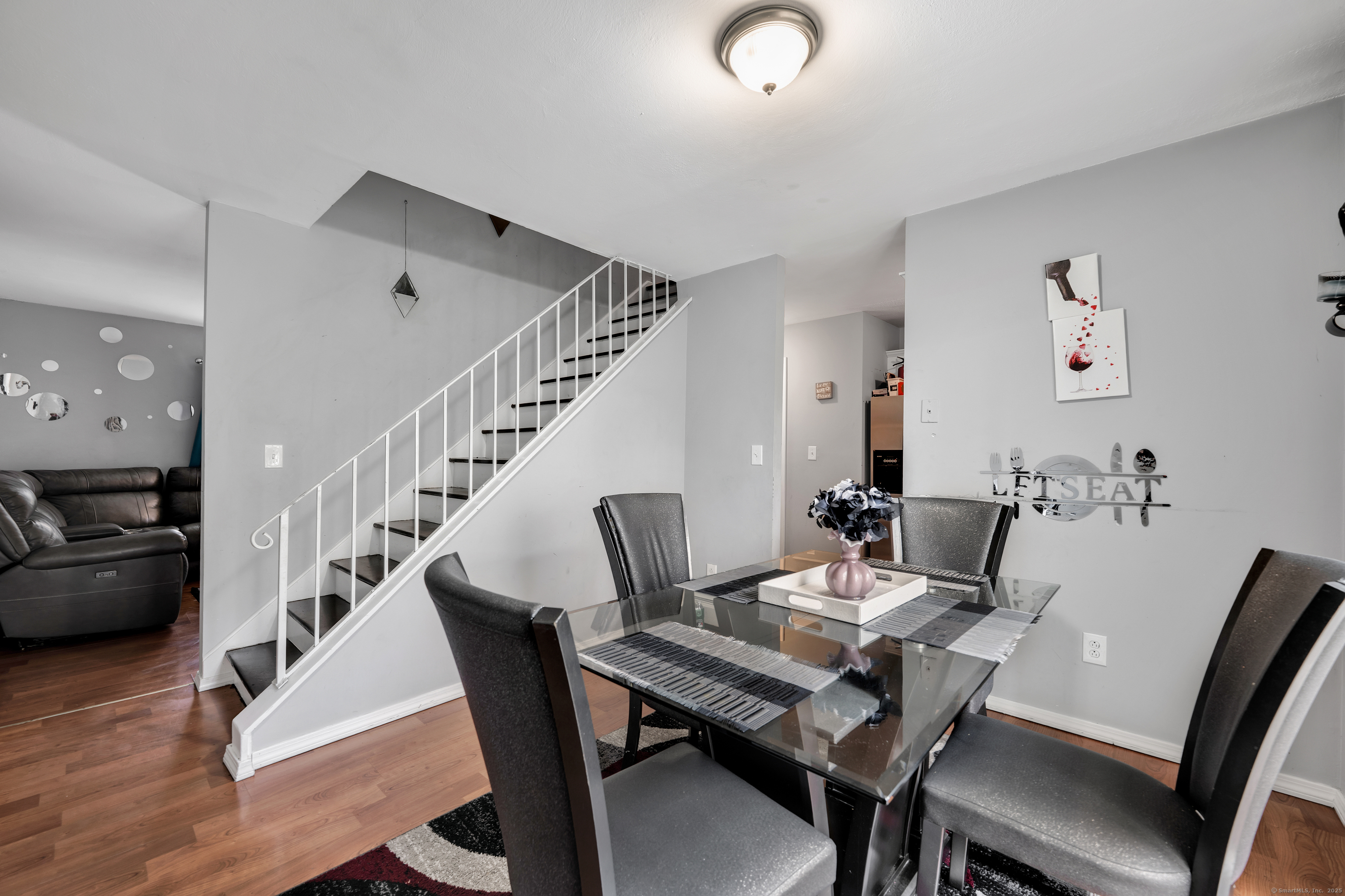 68 Round Tree Drive #9, Naugatuck, Connecticut image 5