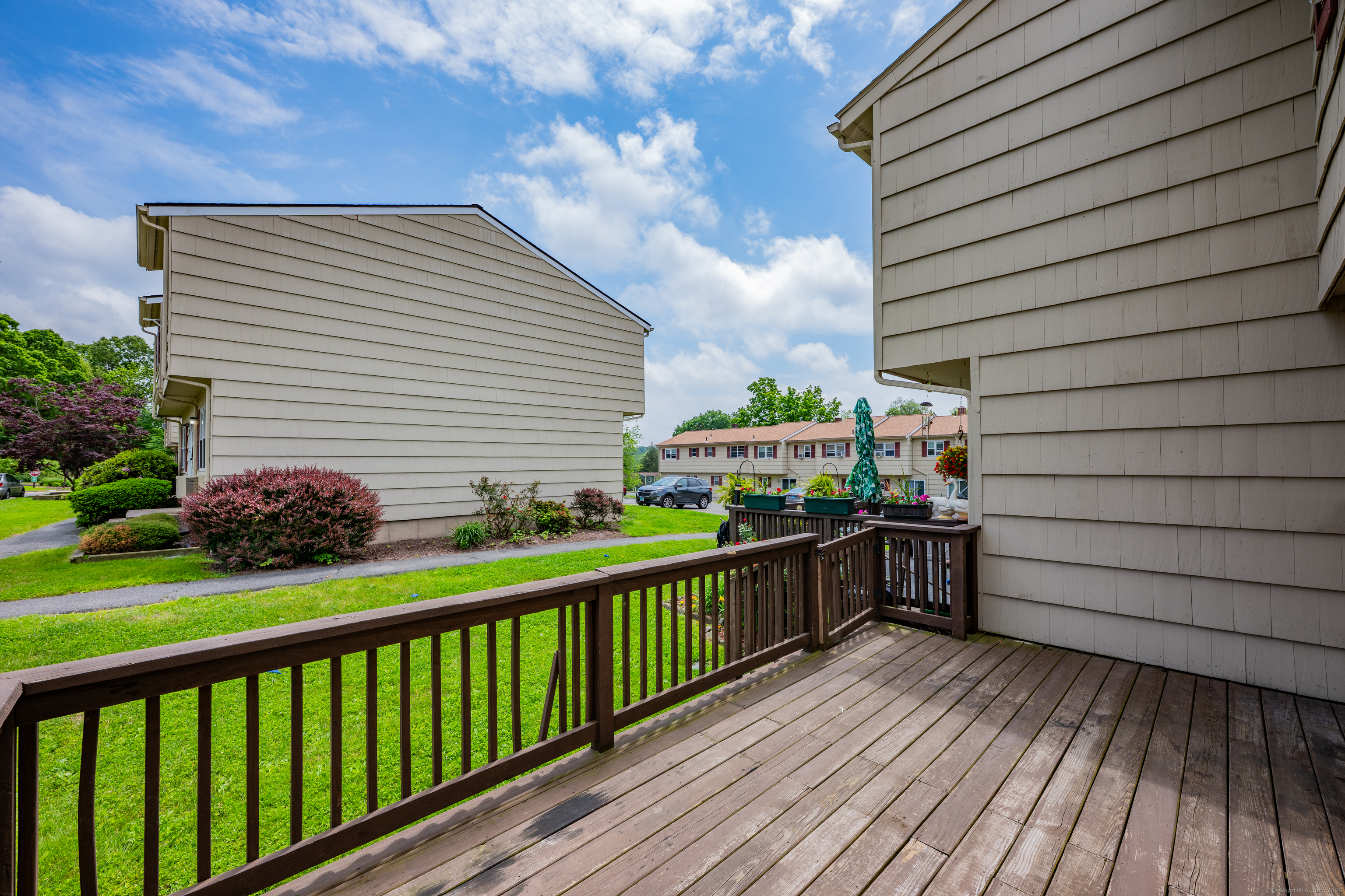 68 Round Tree Drive #9, Naugatuck, Connecticut image 22