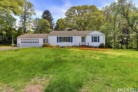 Photo of 397 Butternut Court, Orange, CT 06477 (MLS # 24173940)