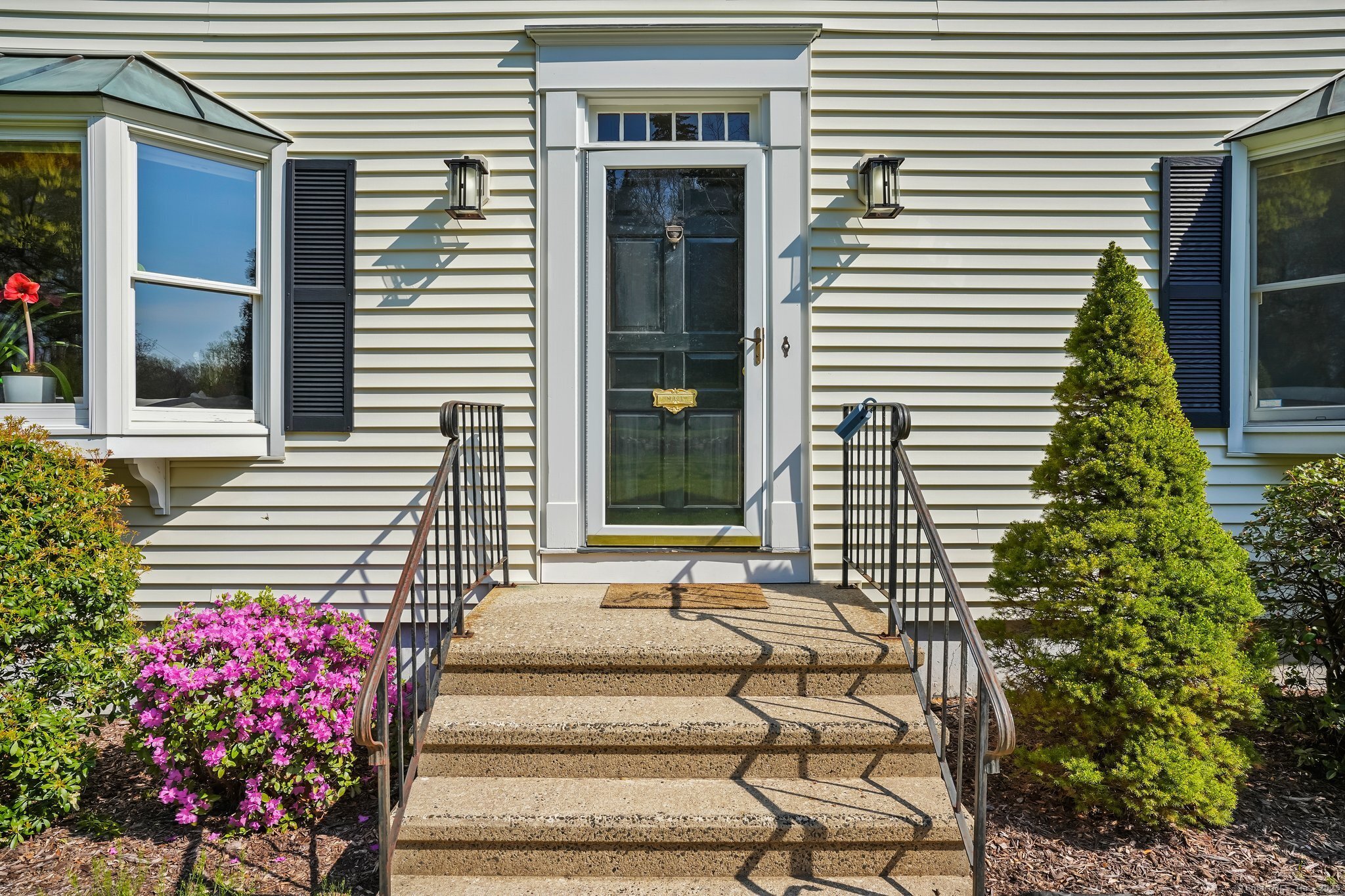 20 Pumpkin Hill Road, Trumbull, Connecticut image 2