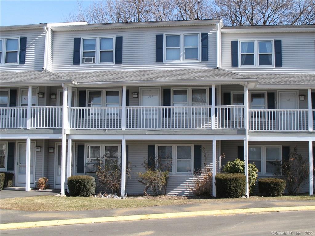 Photo 1 of 140 Beachview Avenue 274, Bridgeport, Connecticut, $147,000, Web #: 170045143