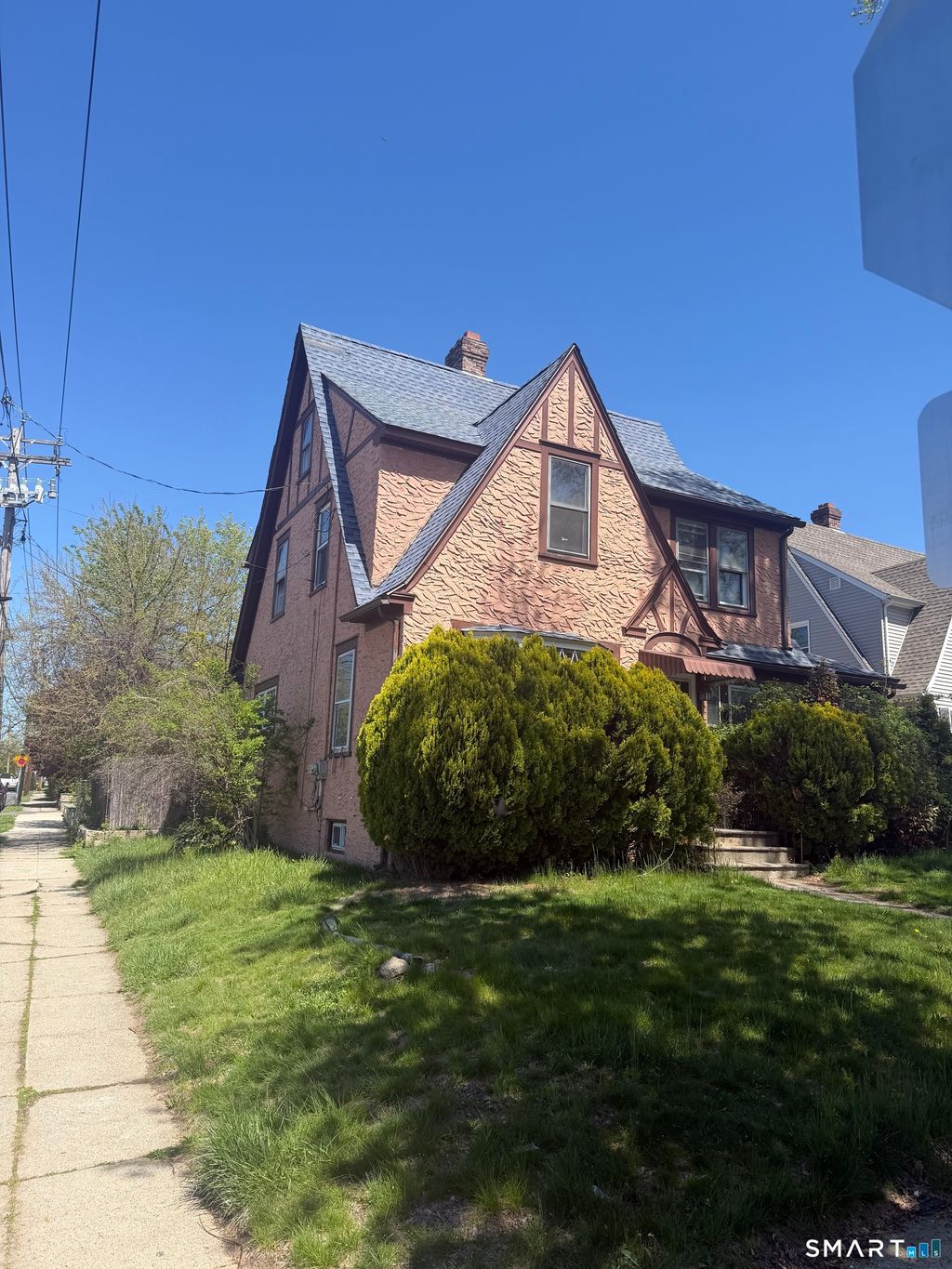 Photo of 228 Westfield Avenue, Bridgeport, CT 06606 (MLS # 24170628)