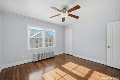 Tiny photo for 95 Middle Turnpike W #APT B4, Manchester, CT 06040 (MLS # 24150487)