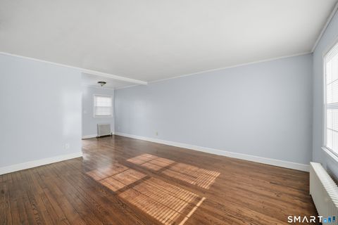 Tiny photo for 95 Middle Turnpike W #APT B4, Manchester, CT 06040 (MLS # 24150487)