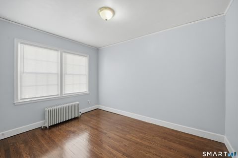 Tiny photo for 95 Middle Turnpike W #APT B4, Manchester, CT 06040 (MLS # 24150487)