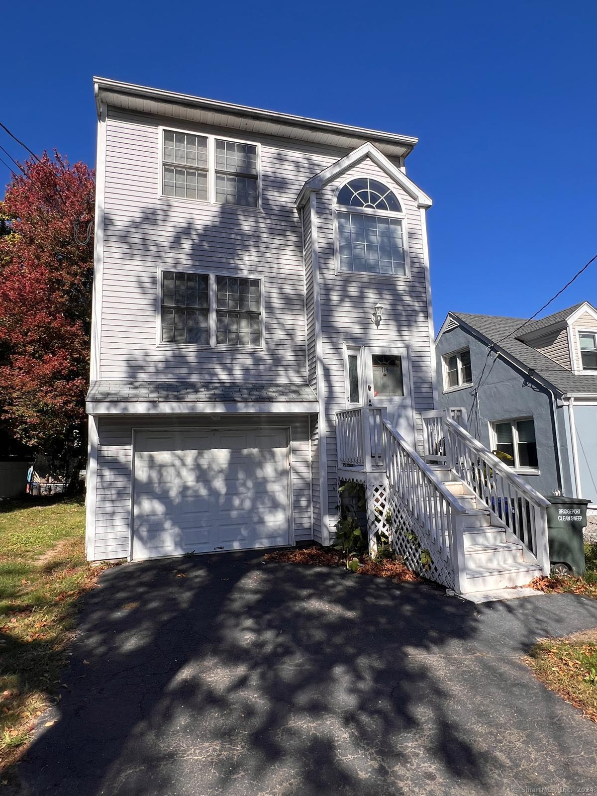 Rental Property at 114 Glendale Avenue, Bridgeport, Connecticut - Bedrooms: 3 
Bathrooms: 2 
Rooms: 6  - $3,500 MO.