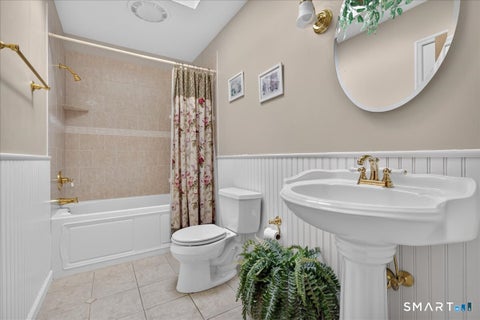 Tiny photo for 7 Oakledge Circle, Norwalk, CT 06854 (MLS # 24214998)