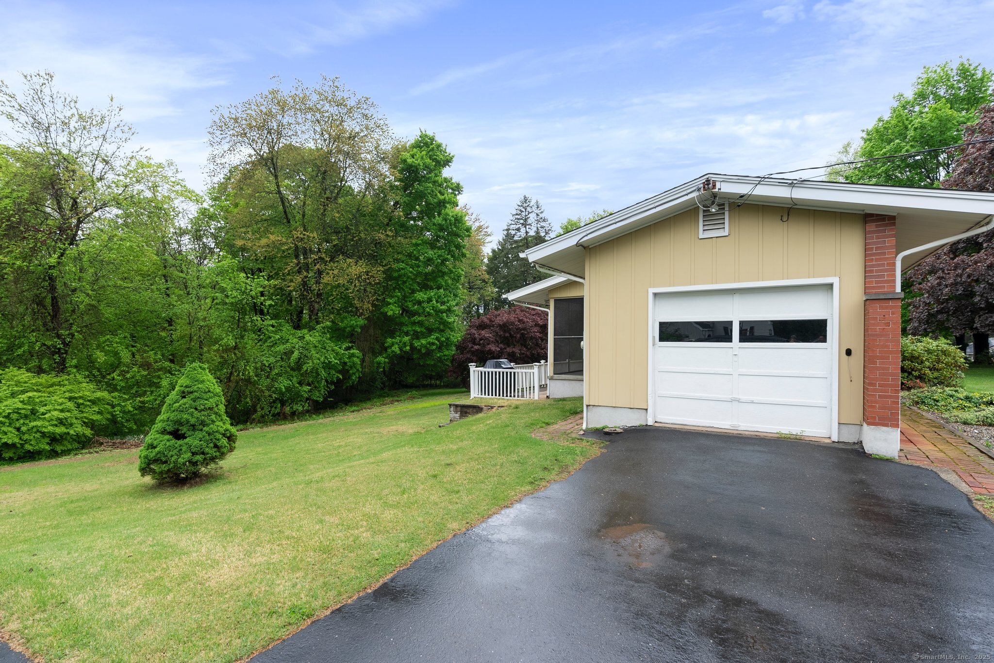 16 Ellsworth Road, East Windsor, Connecticut image 3