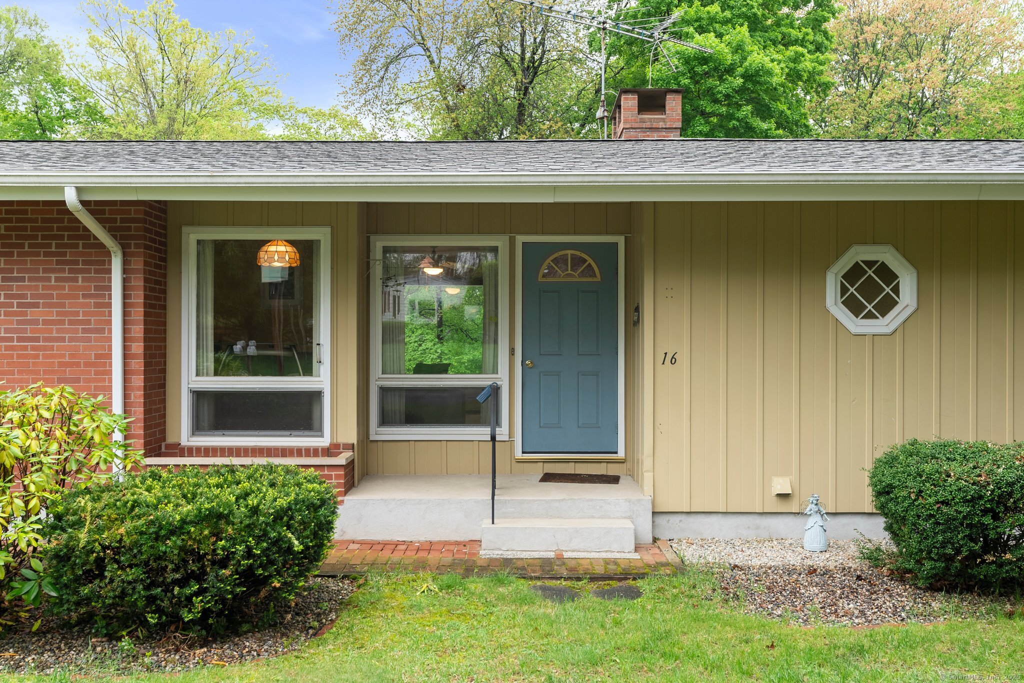 16 Ellsworth Road, East Windsor, Connecticut image 5