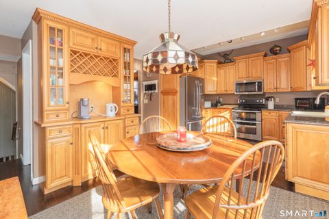 Tiny photo for 637 Watertown Road, Middlebury, CT 06762 (MLS # 24145459)