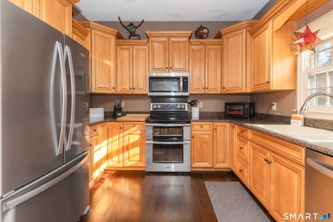 Tiny photo for 637 Watertown Road, Middlebury, CT 06762 (MLS # 24145459)