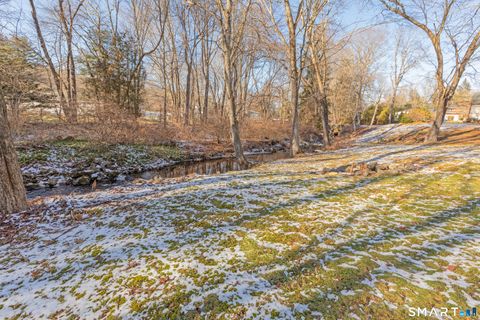 Tiny photo for 637 Watertown Road, Middlebury, CT 06762 (MLS # 24145459)
