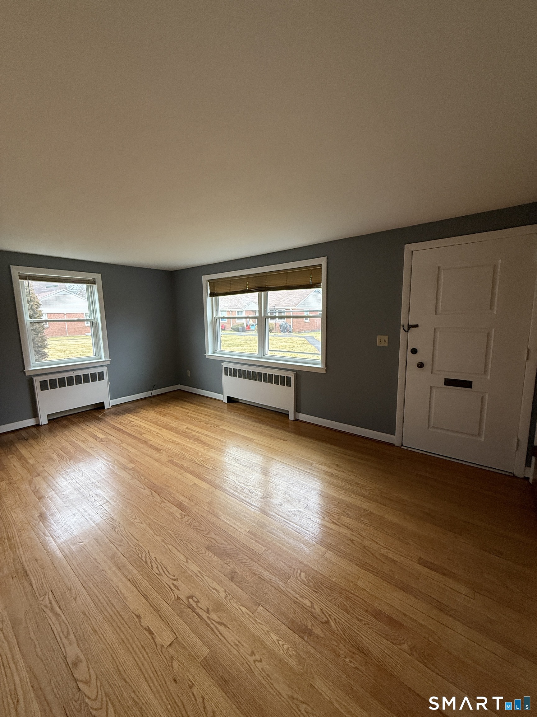 21-27 Hartford Avenue 4