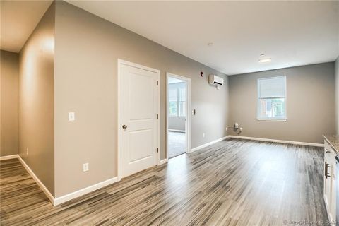 Tiny photo for 9 Steele Boulevard #204, Berlin, CT 06037 (MLS # 24150177)