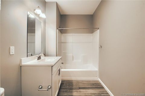 Tiny photo for 9 Steele Boulevard #204, Berlin, CT 06037 (MLS # 24150177)