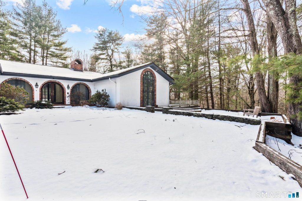 Photo of 3 Sweetbrier Trail, Easton, CT 06612 (MLS # 24146284)