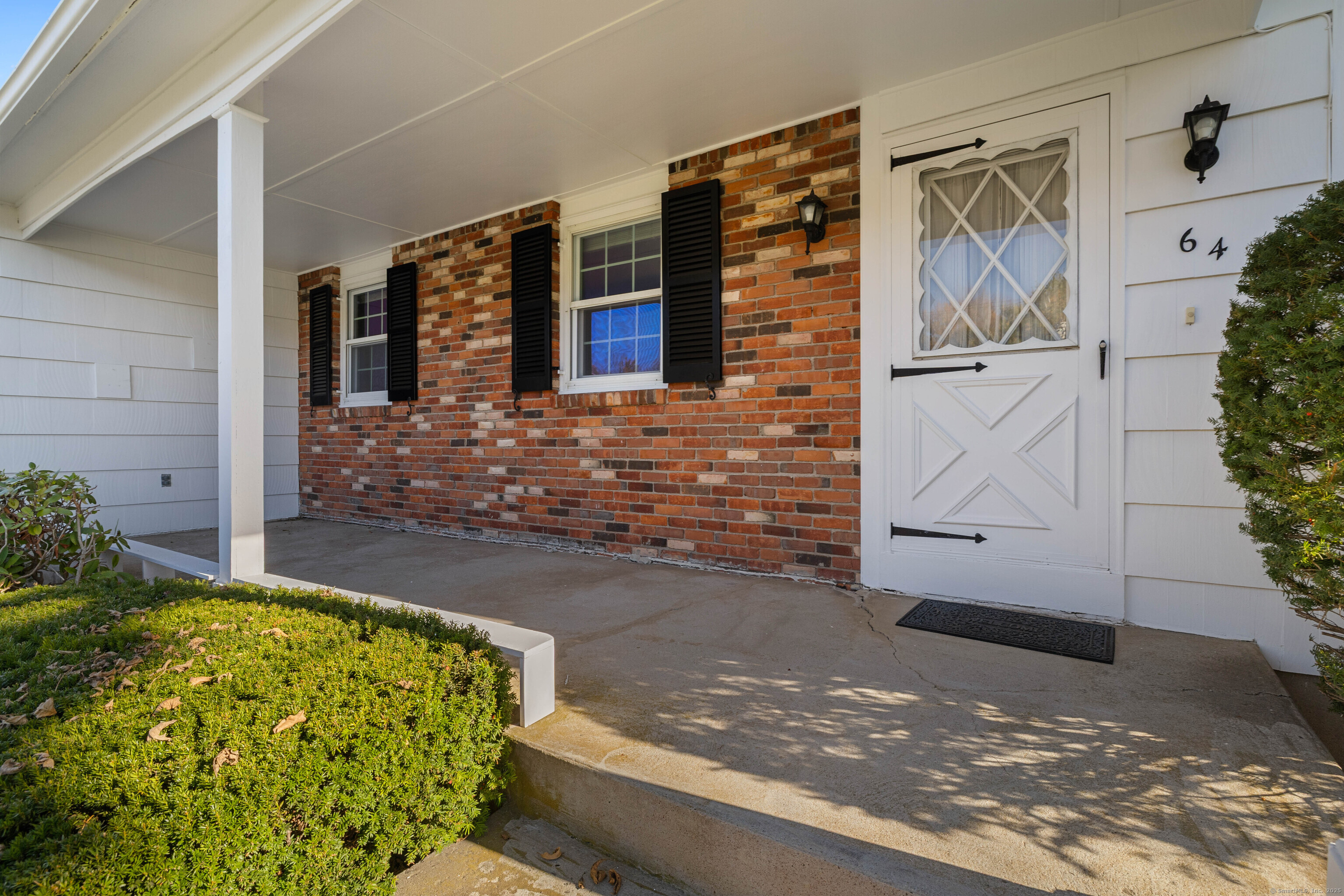 64 Rolling Ridge Road