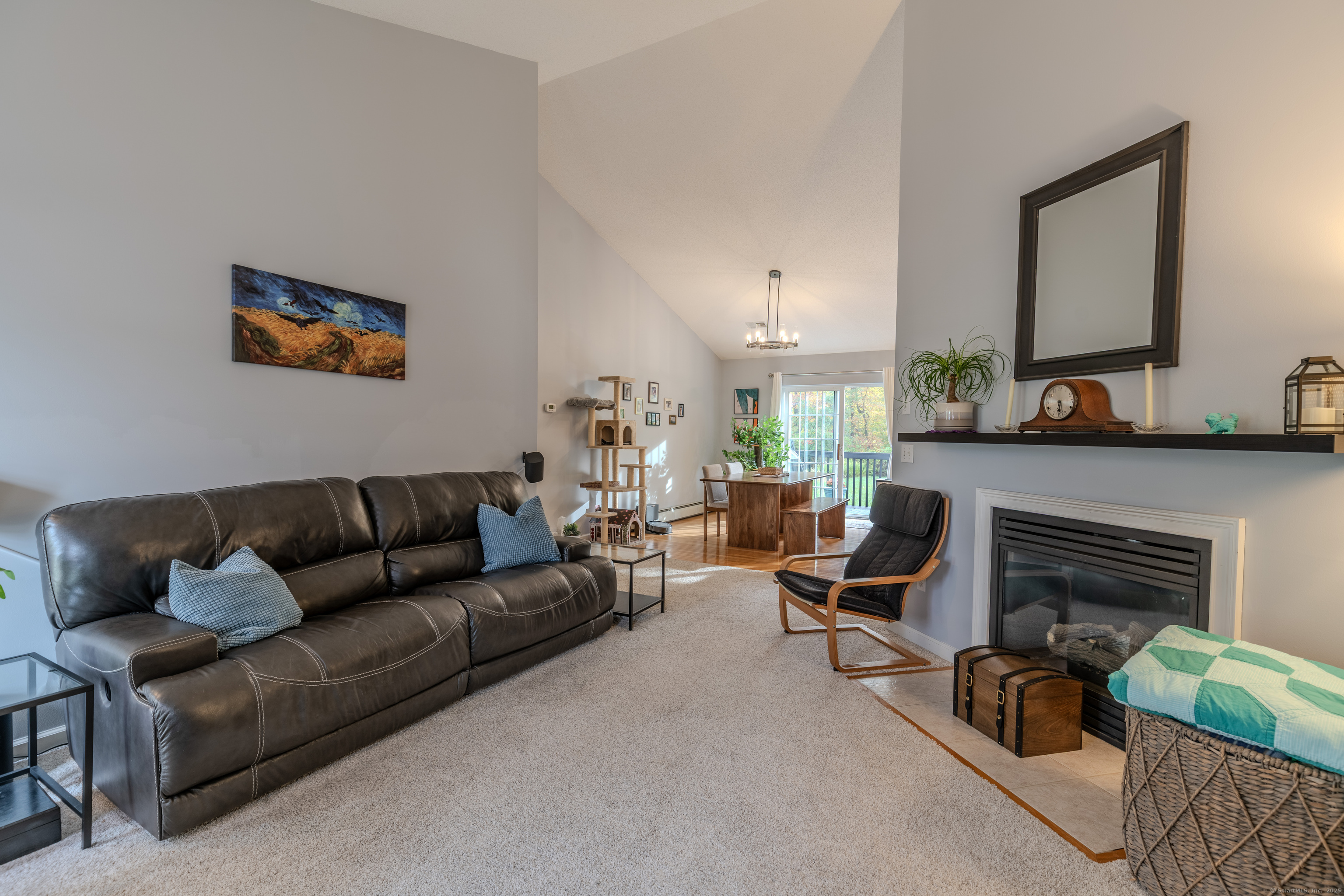 102 Greenview Terrace