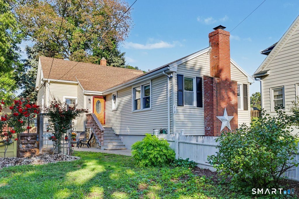 Photo of 210 Berwick Avenue, Fairfield, CT 06825 (MLS # 24207424)