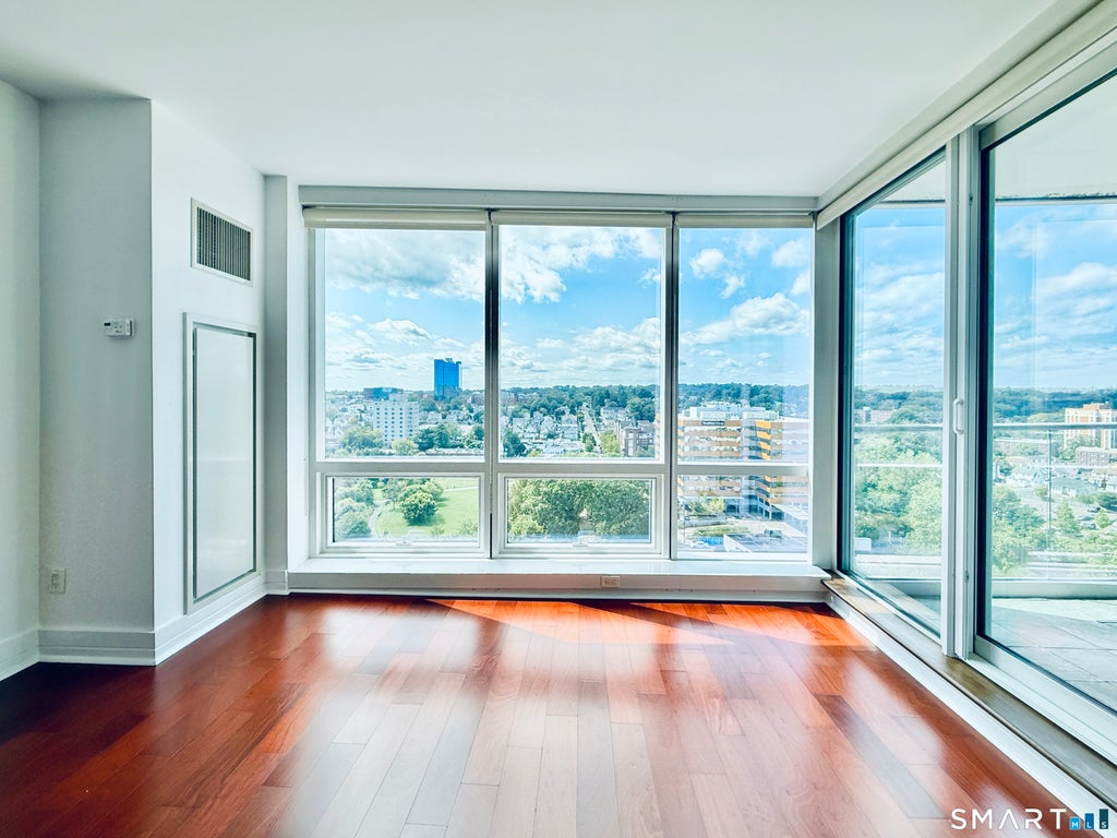 Photo of 1 Broad Street #12B, Stamford, CT 06901 (MLS # 24209332)