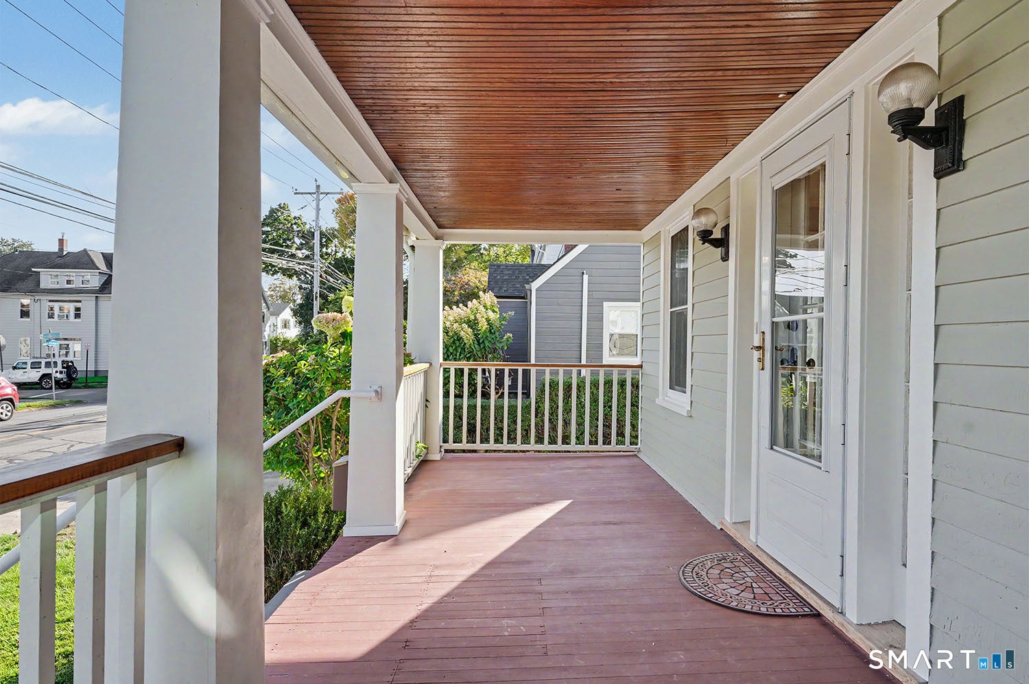 371 Grovers Avenue