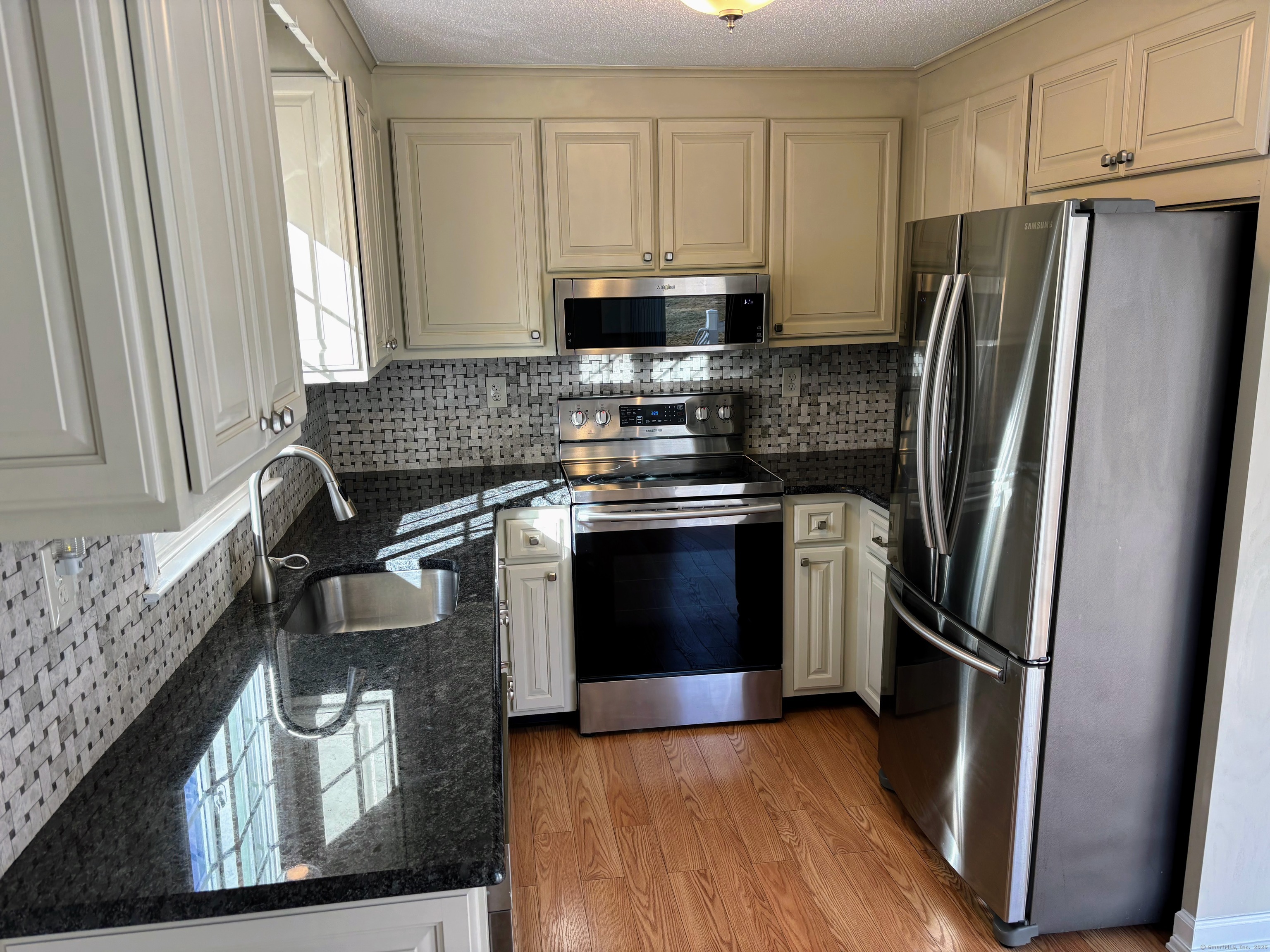 7 Countryside Lane #1, Middletown, Connecticut image 8