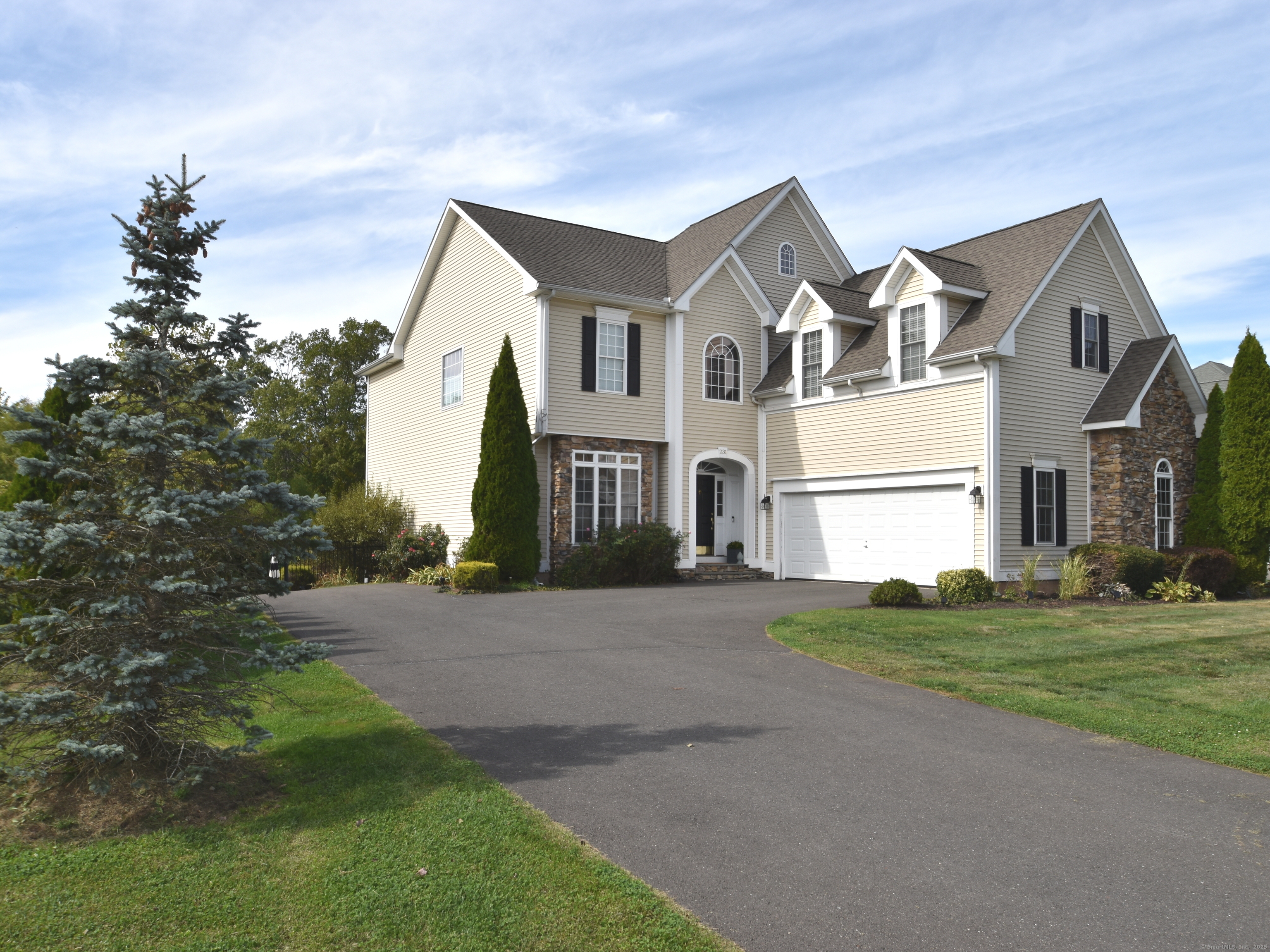 231 Scarborough Lane