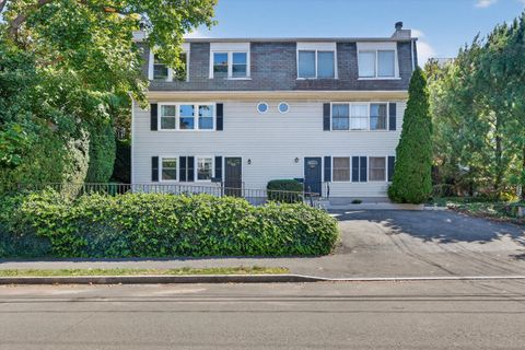 Photo of 55 Locust Street #B, Greenwich, CT 06830 (MLS # 24143032)