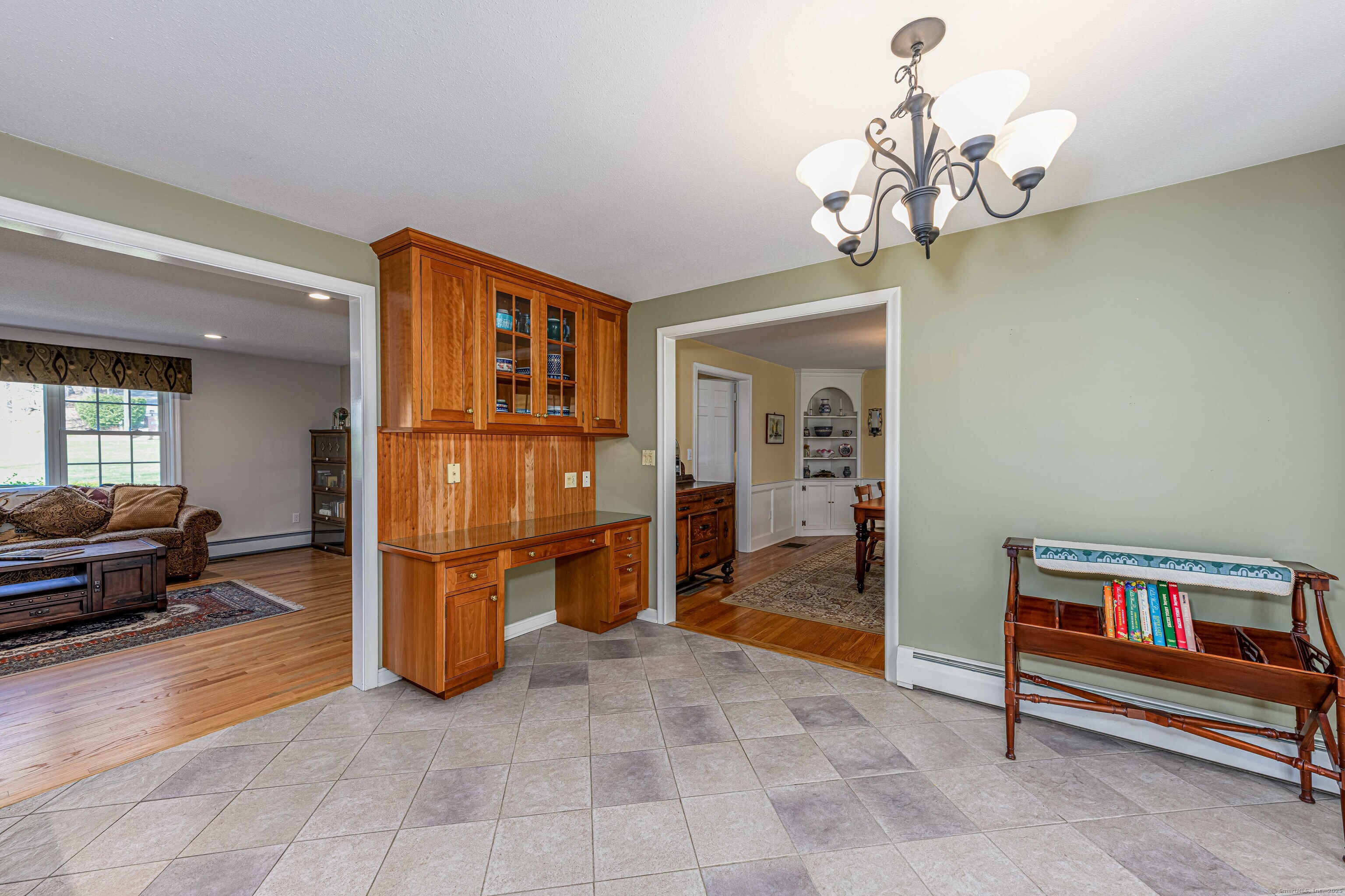 319 Beacon Hill Drive, Cheshire, Connecticut image 7