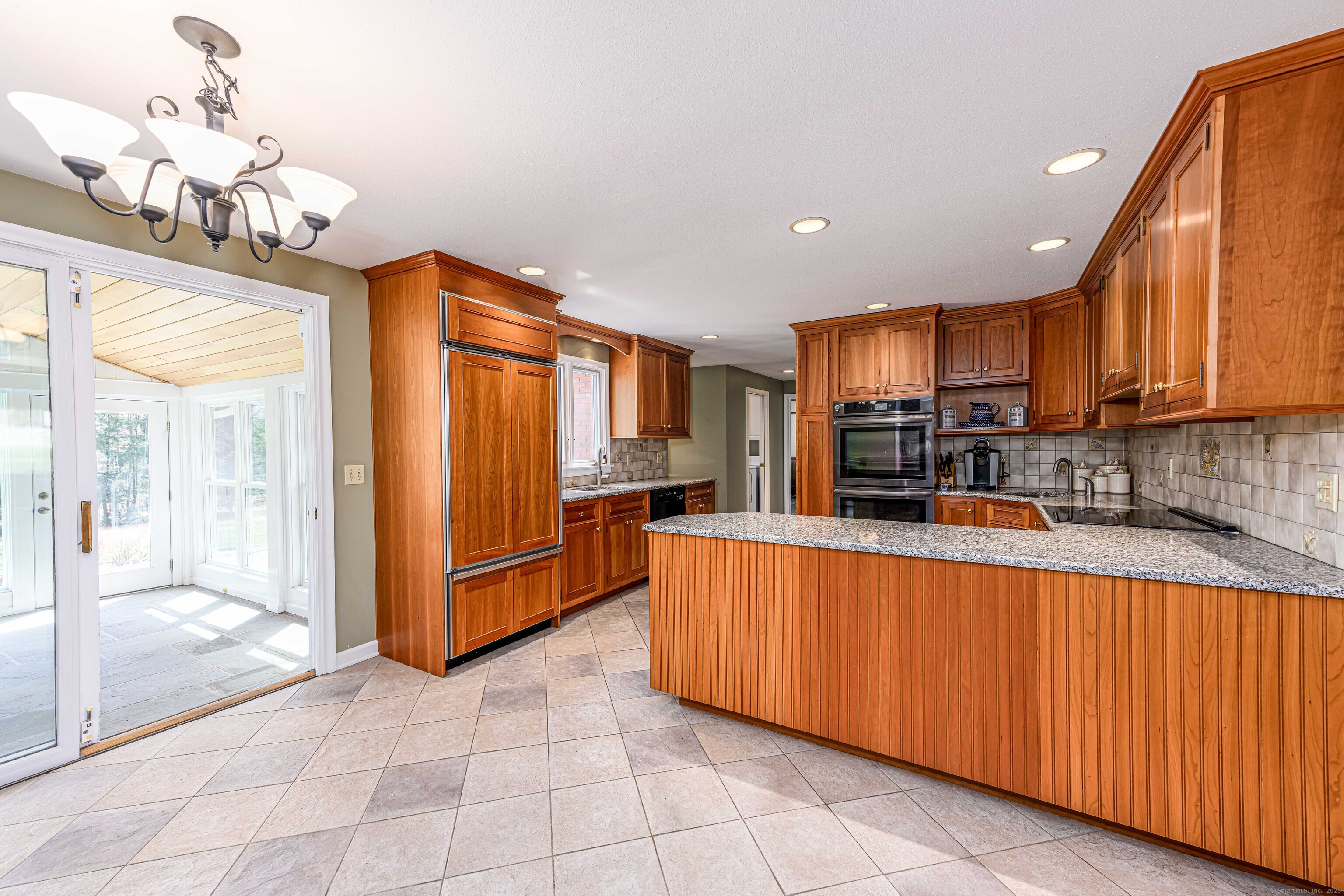 319 Beacon Hill Drive, Cheshire, Connecticut image 5
