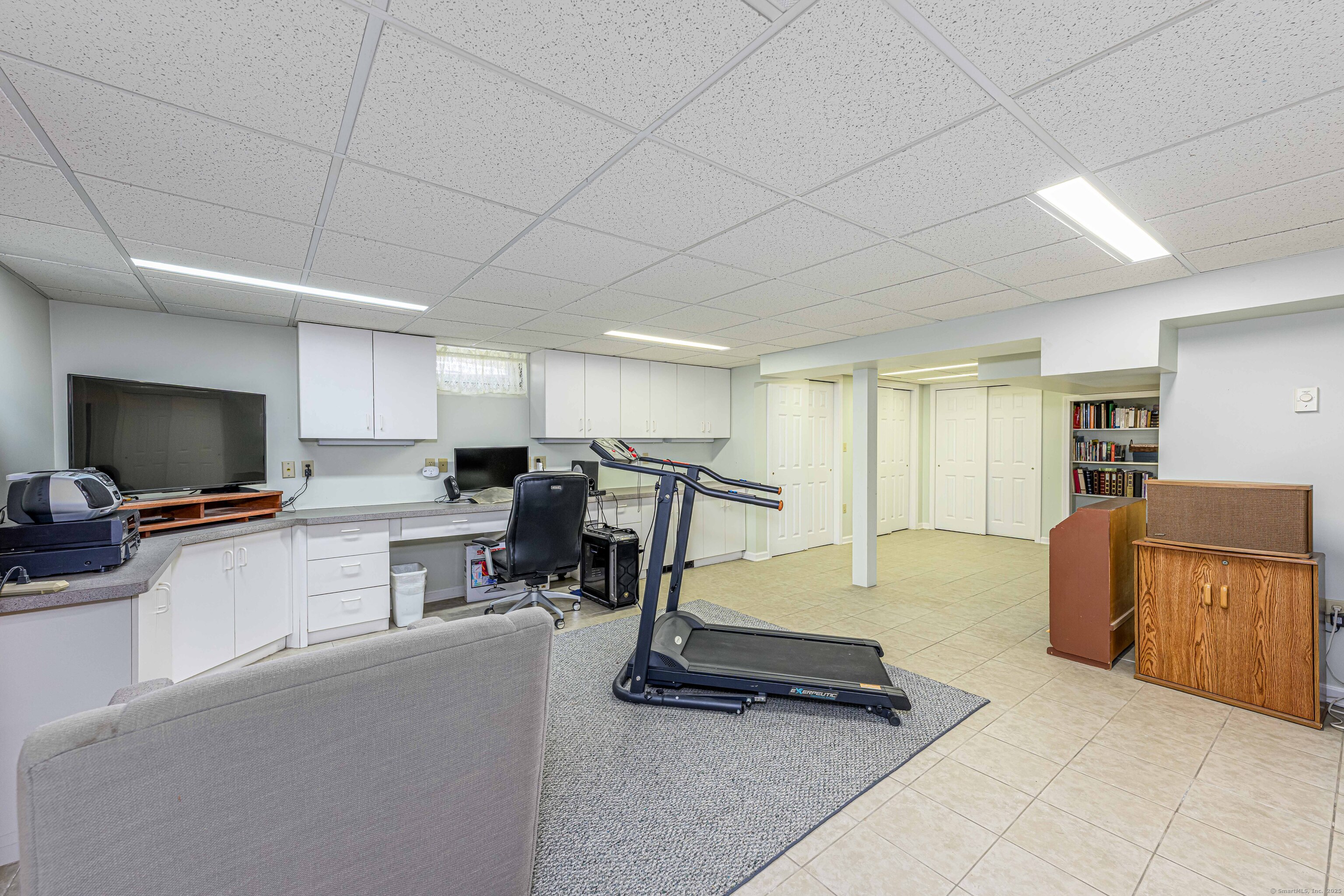 319 Beacon Hill Drive, Cheshire, Connecticut image 26